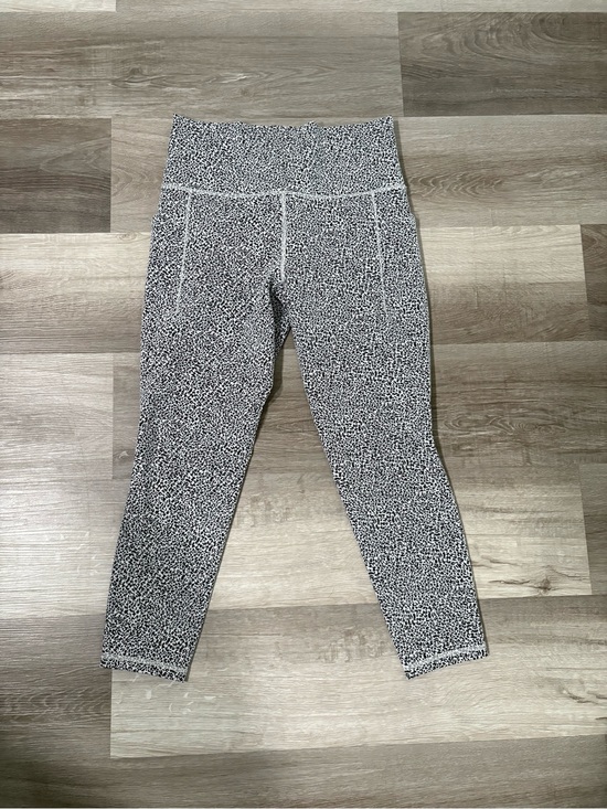 Athleta Pants - Athleta High-Waist Black & White Printed Leggings